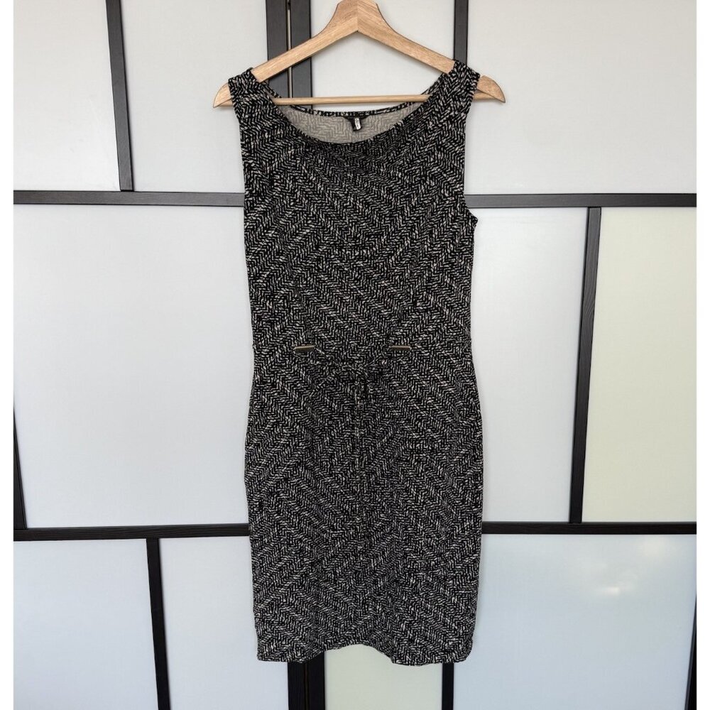 Ann Taylor Dress XS Sleeveless Bodycon Belted Sheath Career Profesional Office